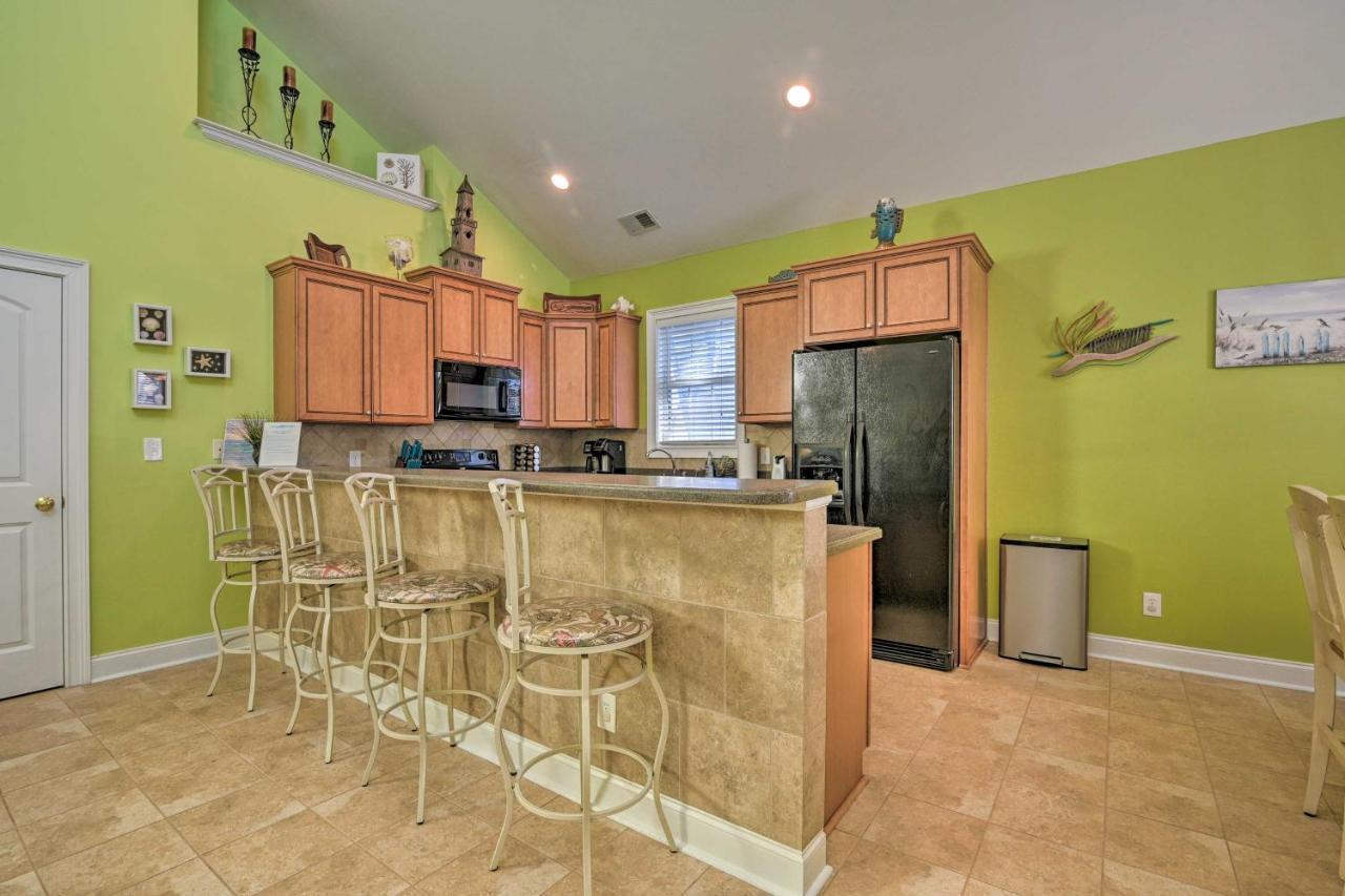 Charming Bermuda Bay Hideaway With Game Room! Миртъл Бийч Екстериор снимка
