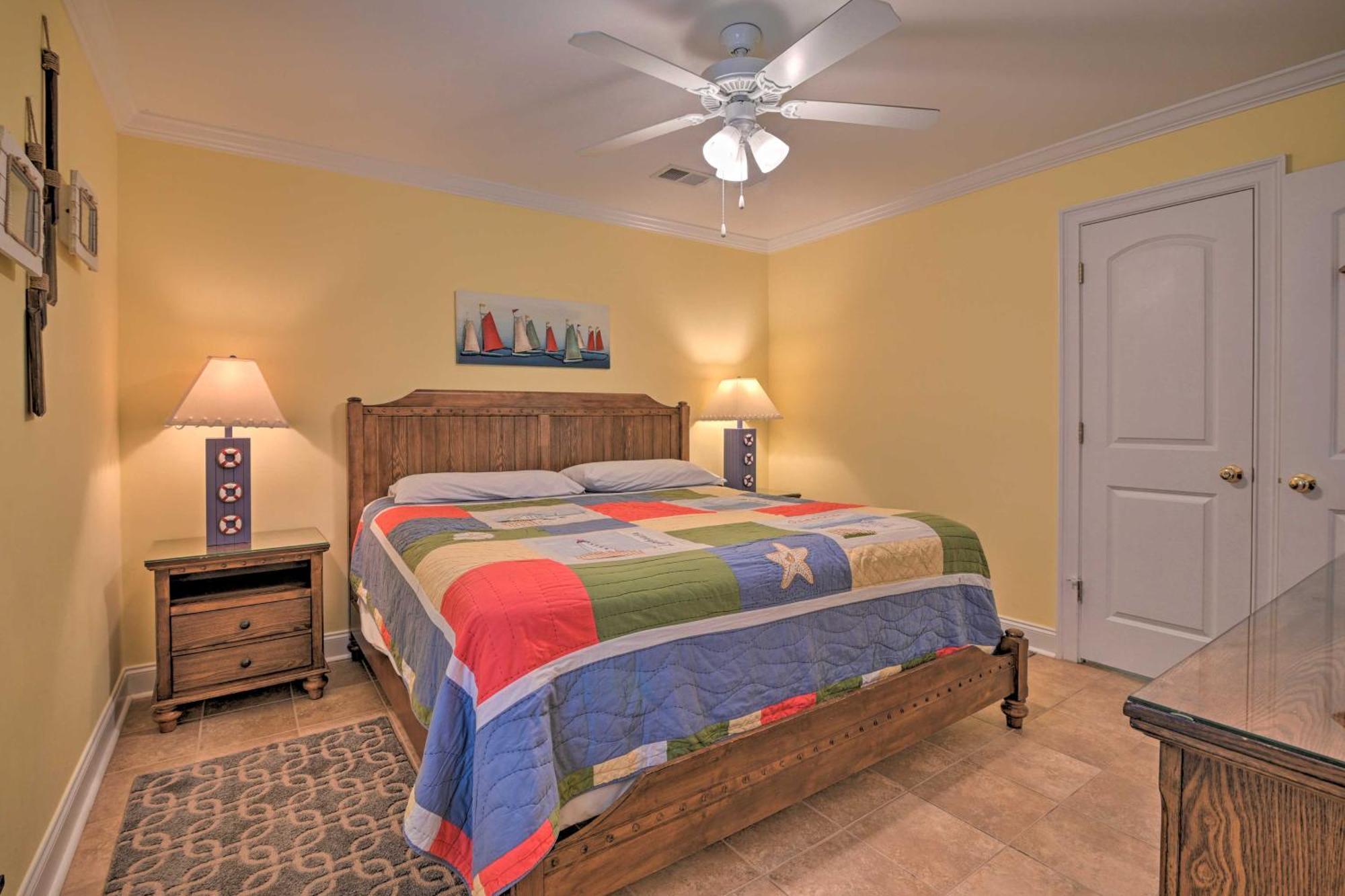 Charming Bermuda Bay Hideaway With Game Room! Миртъл Бийч Екстериор снимка